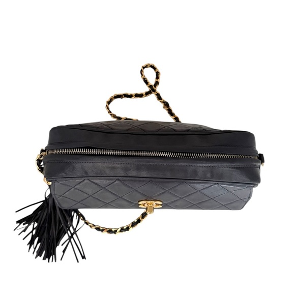 CHANEL Quilted Leather Turnlock Coco Mark Front Pocket Camera Shoulder Bag Black - Picture 7 of 14